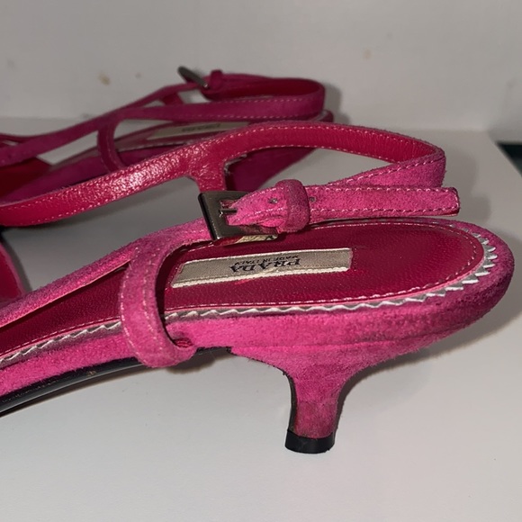 Prada Suede Fuchsia Kitten Heels - Picture 6 of 11